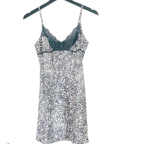 Thalia Sodi Other - NWOT- Thalia Soli Intimates